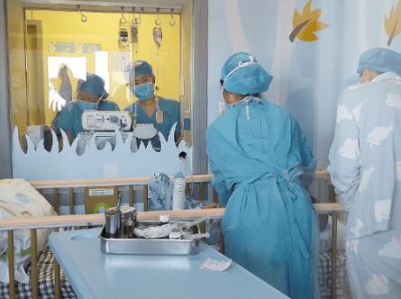 7岁男童患罕见再生障碍性贫血，自存脐带血带来生命转机